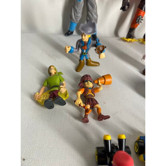 Action Figure Lot- Mixed 15 Pieces, Dragon Ball Z, Sonic, Mario Kart, Scooby + - Picture 6 of 11